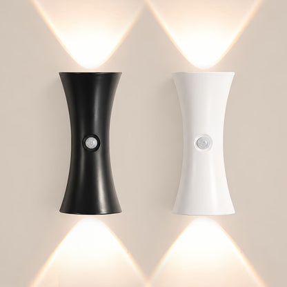 Punjiva LED noćna lampa sa senzorom pokreta